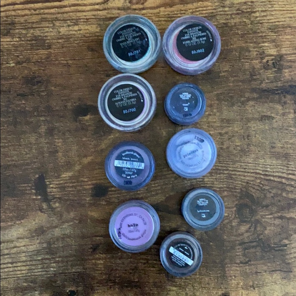 Eye shadow - Picture 2 of 2